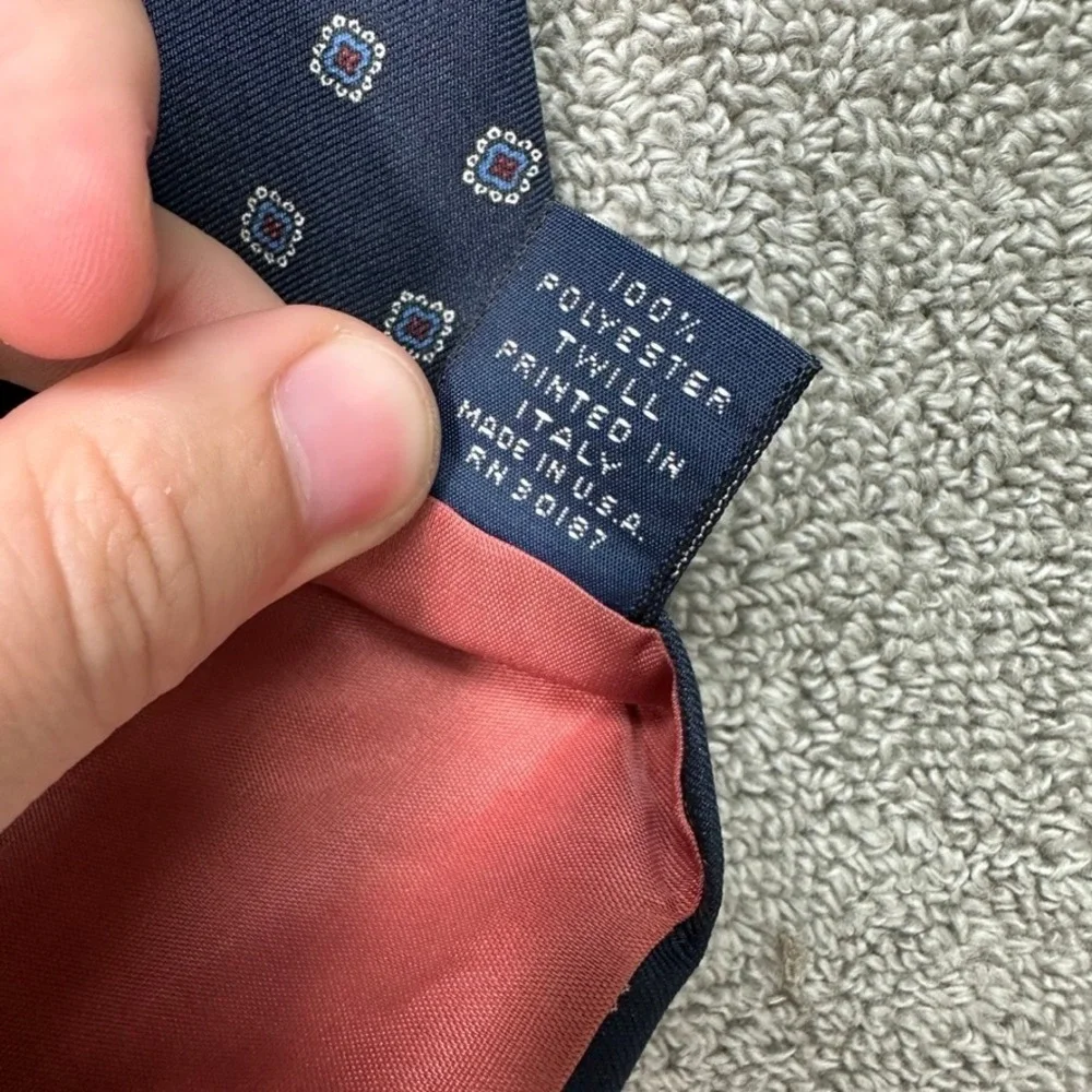 John Henry Navy Blue Medallion Lago di Como Twill Men's Necktie Made in USA
